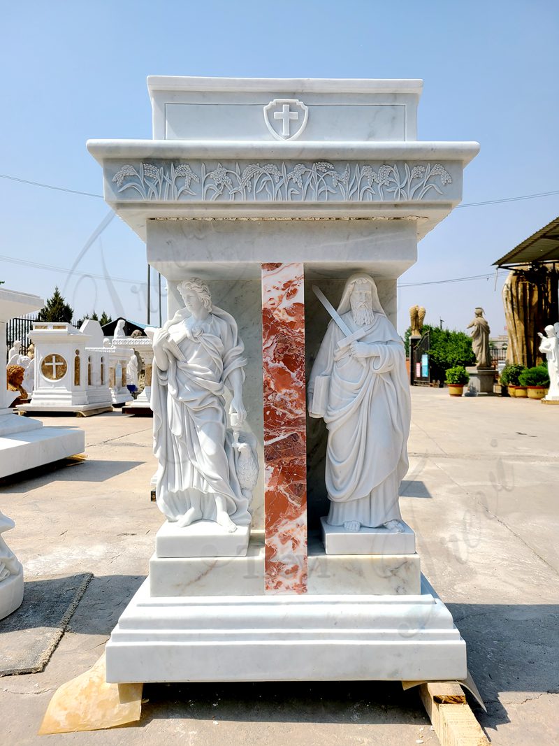 What’s The Role of the Pulpit in Church