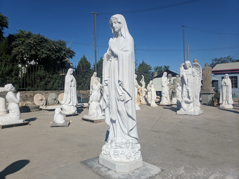 Praying Virgin Mary Statue Introduction