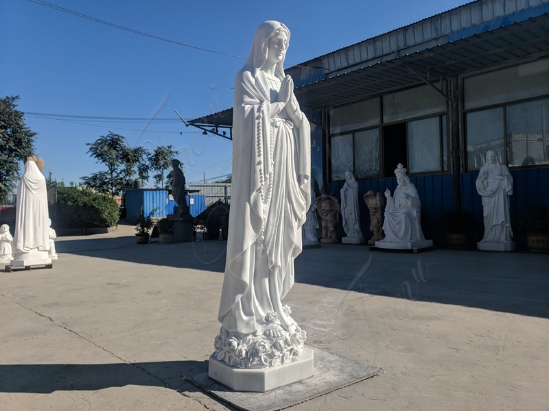 Praying Virgin Mary Statue Introduction